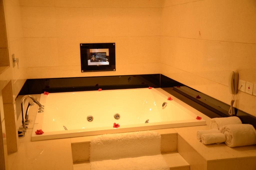 House International Hotel Thành Đô Ngoại thất bức ảnh